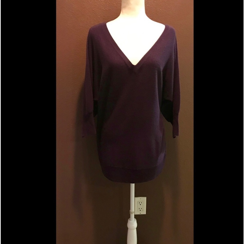 Burgundy/Grape/Wine size Medium V-Neck Tunic Sweater!